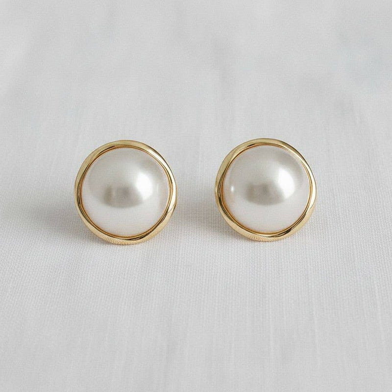 Pearl Stud Earrings - Cloth + Cabin