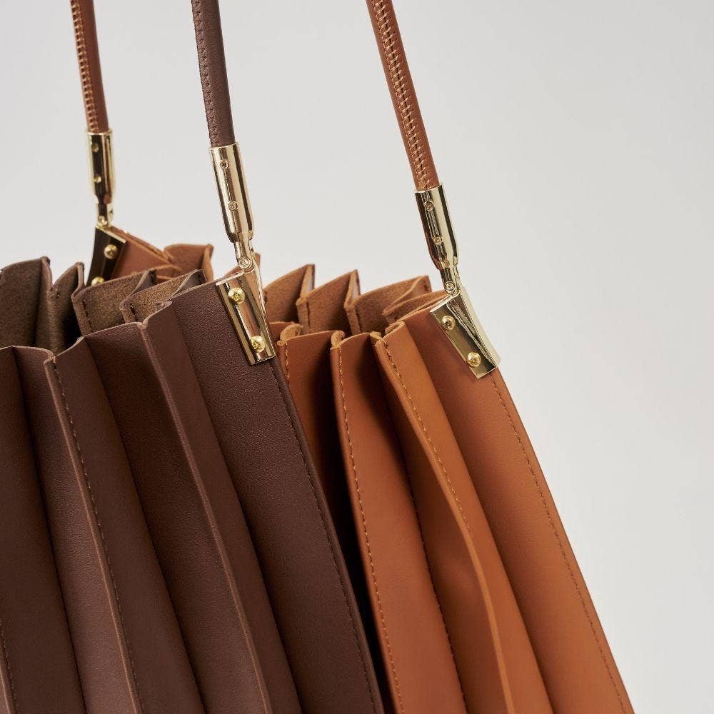 Carrie Saddle Pleated Vegan Shoulder Bag - Cloth + Cabin