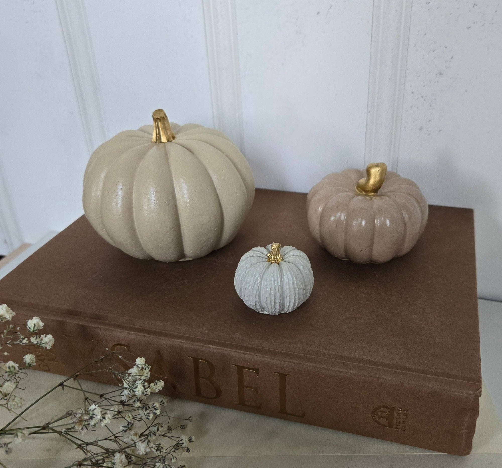 Concrete Pumpkins / Cream - Cloth + Cabin