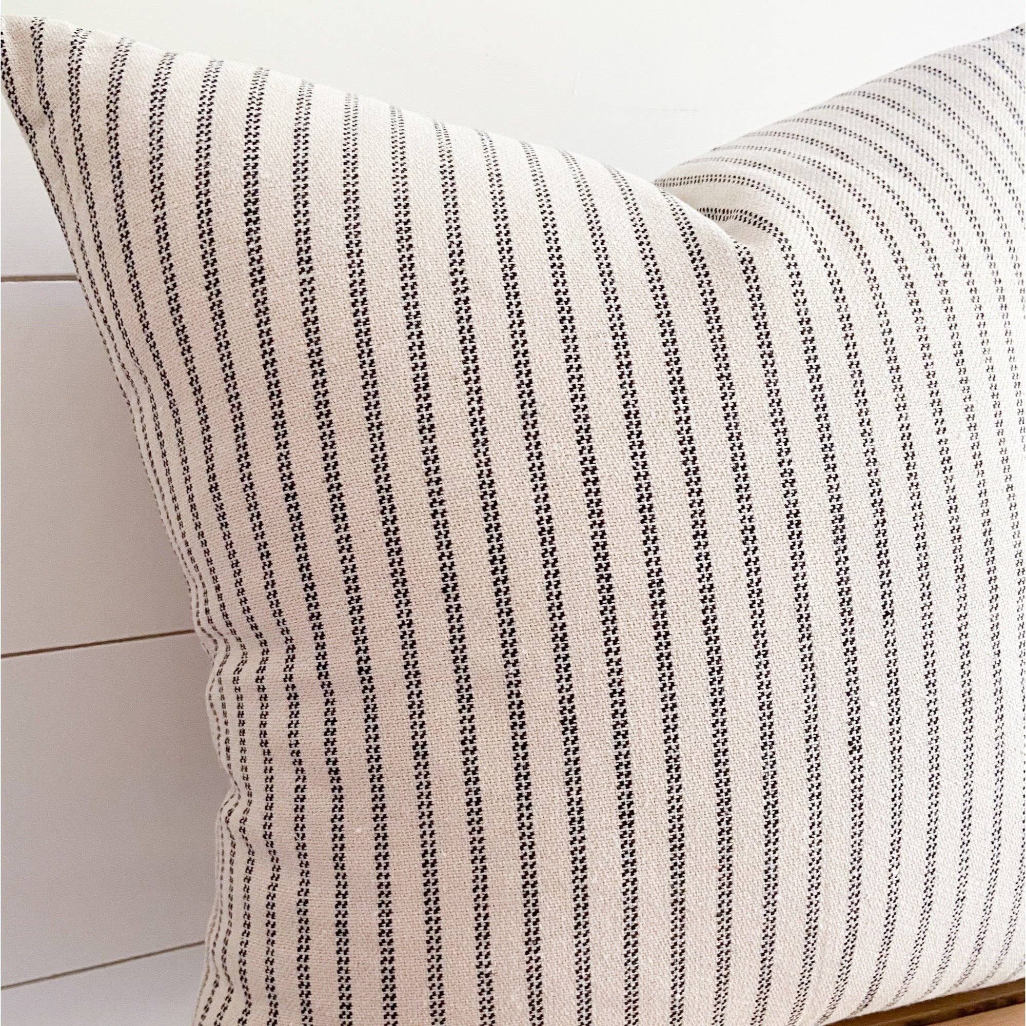 The Amelia Woven Pillow Cover 18x18 - Cloth + Cabin