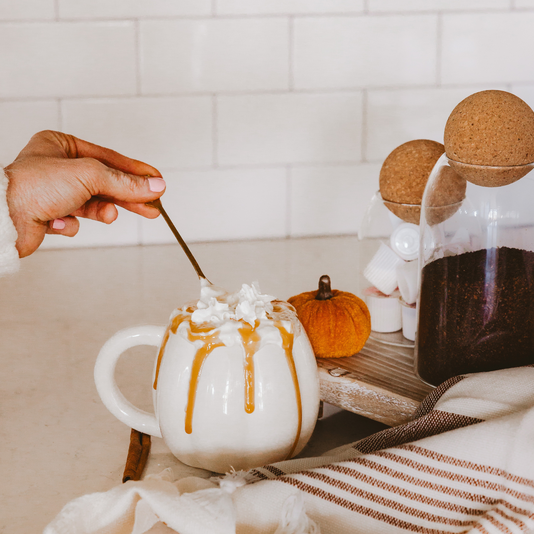 Cream Pumpkin Coffee Mug - Cloth + Cabin