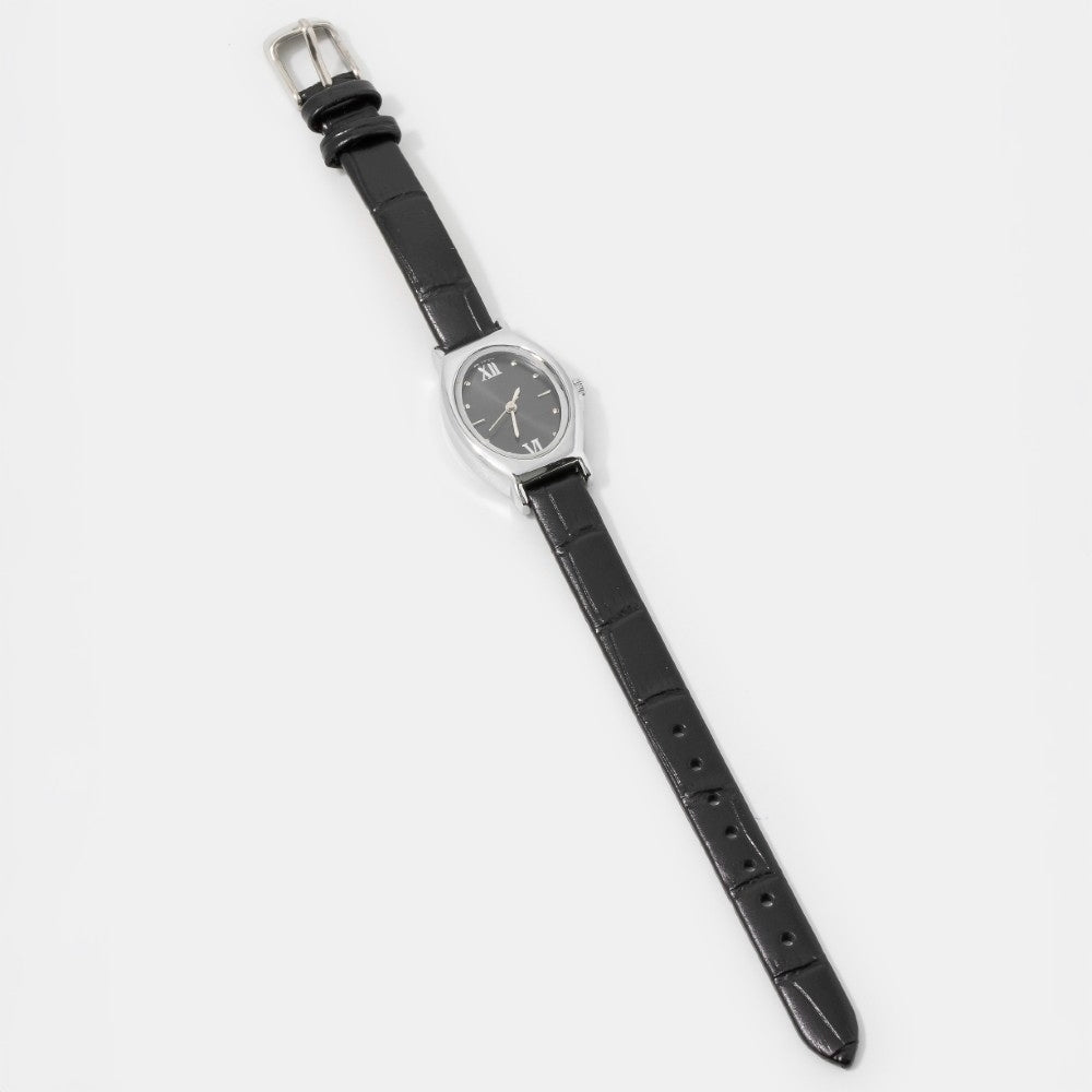 Vintage Thin Leather Strap Oval Watch