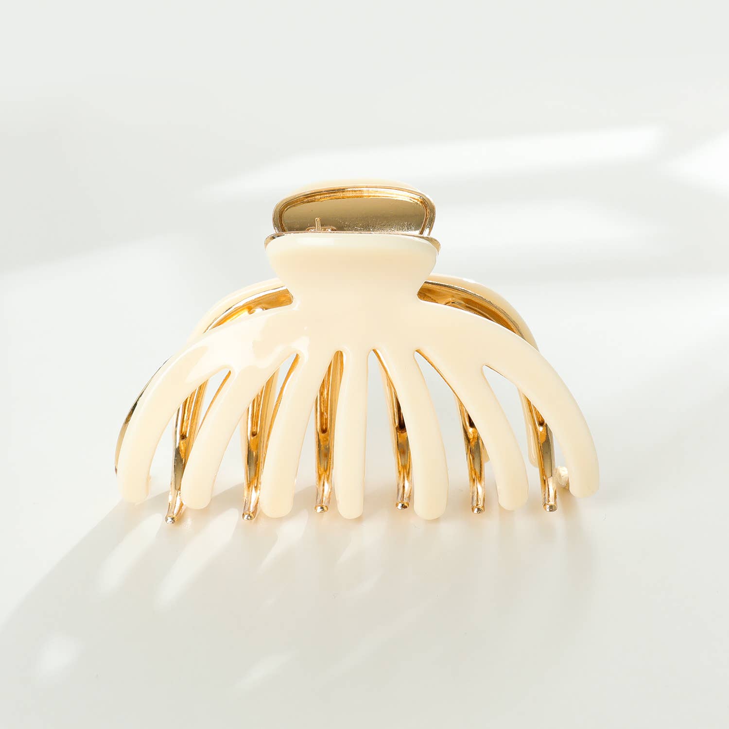Hailey Solid Gold Metal Octopus Claw Clip - Large