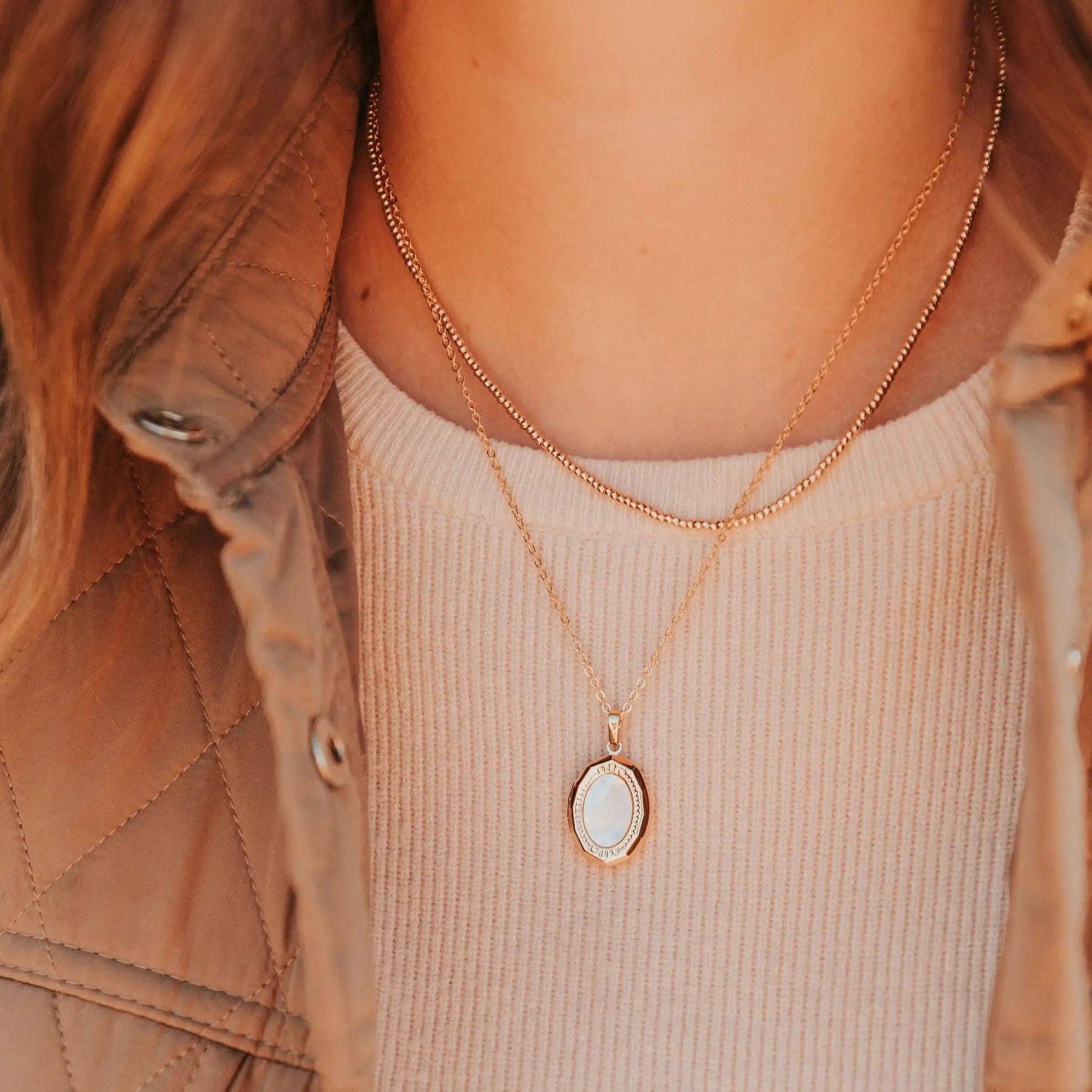 Isabelle Locket Necklace - Cloth + Cabin