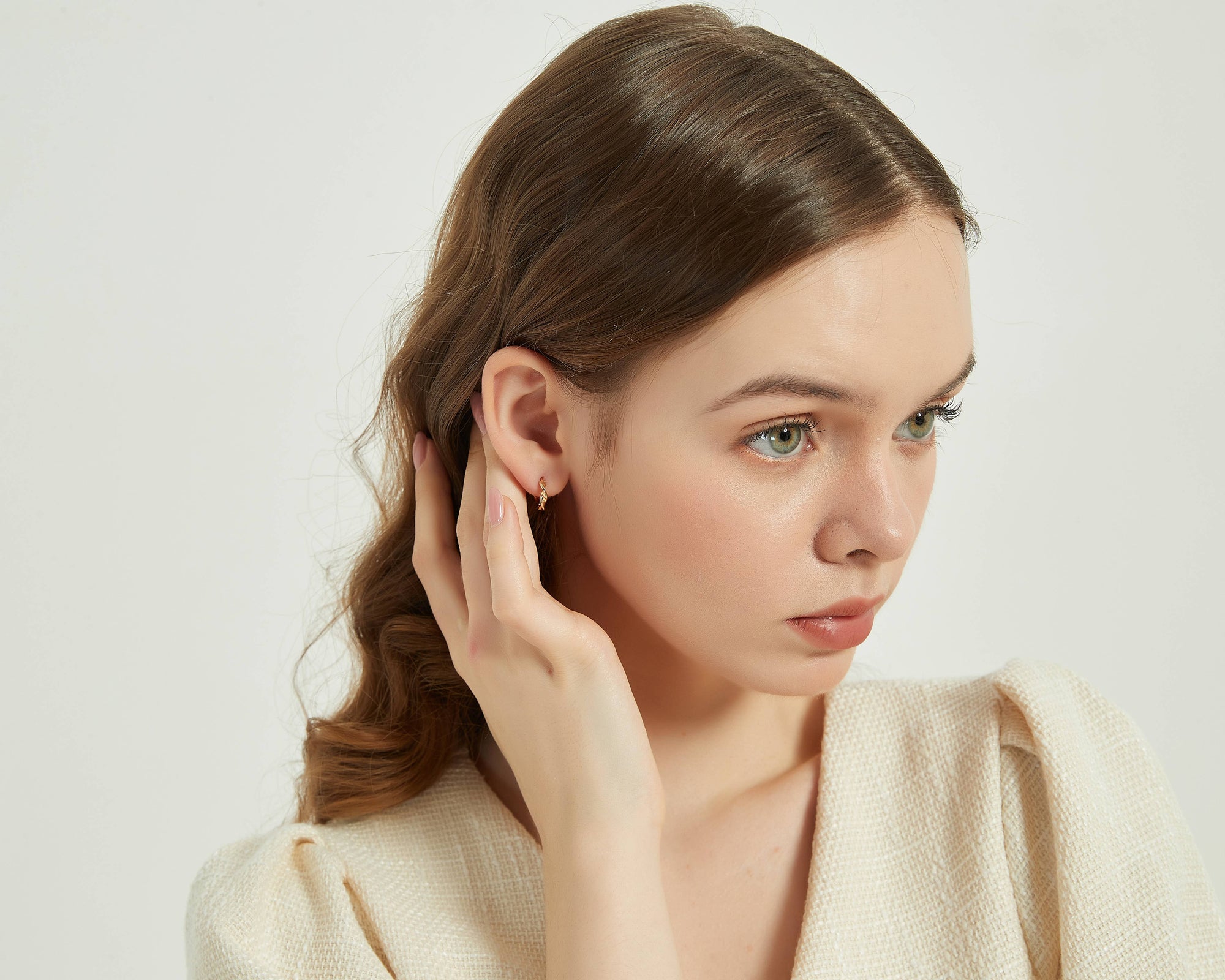 Ariel 18k Gold Twist Hoop Earring - Cloth + Cabin