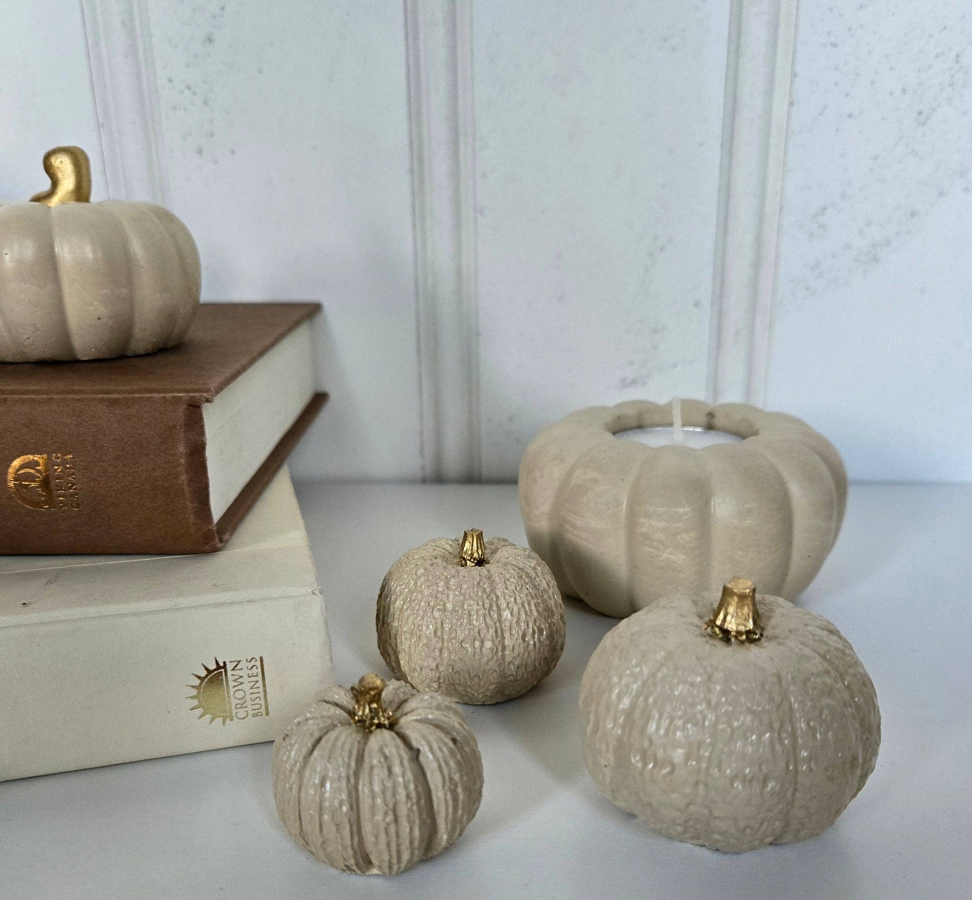 Concrete Pumpkins / Cream - Cloth + Cabin